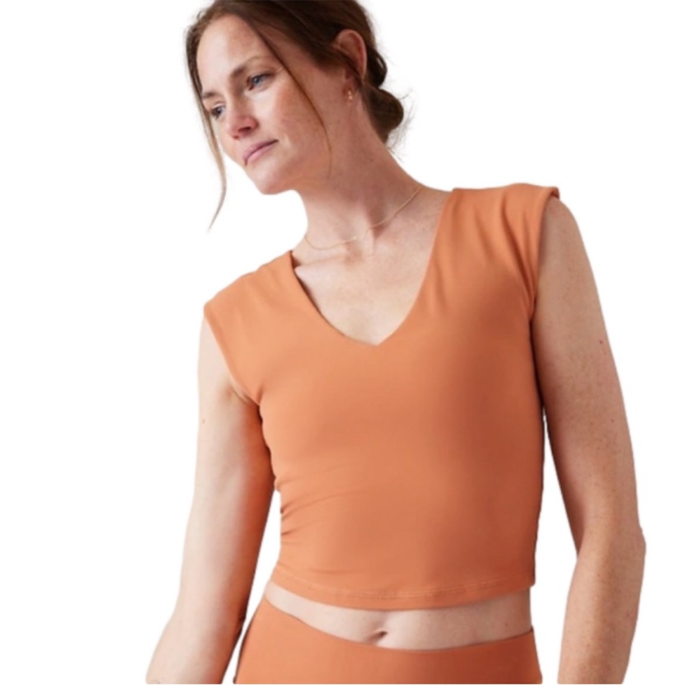 Athleta Transcend Vital Free Cropped Tank - Sunbaked Clay - Size Large